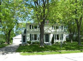 152 Arthur St, Kaukauna, WI 54130