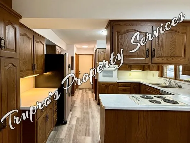 2715 E Shawnee Rd — Photo 28