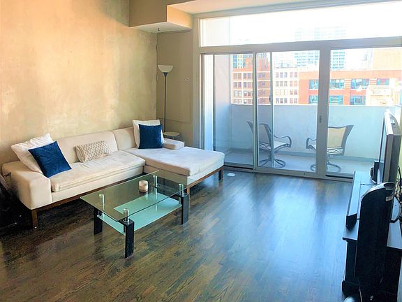 2nd image of 630 N Franklin St Floor 8