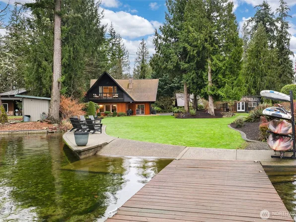 12528 Clear Lake North Road E, Eatonville, WA 98328