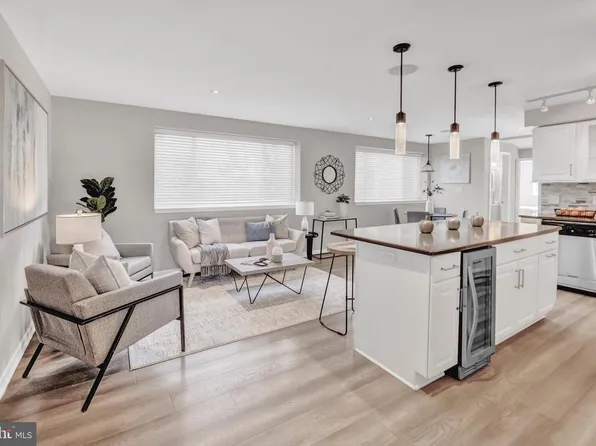 1620 29th St SE APT 203, Washington, DC 20020