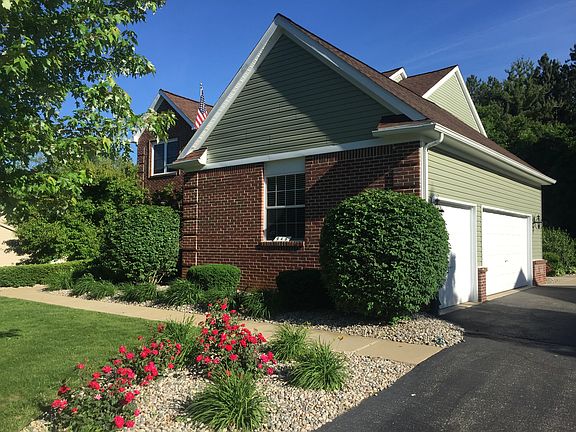 2nd image of 946 Joshua Dr