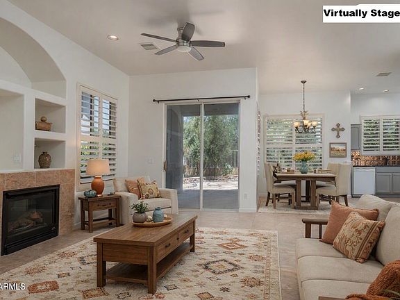 4th image of 493 S VALLE ESCONDIDO --