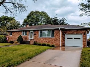 1183 Blatt Blvd, Bradley, IL 60915