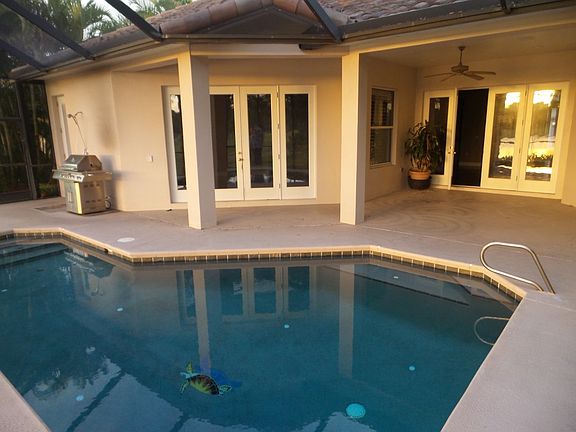 3rd image of 884 Aquarina Blvd