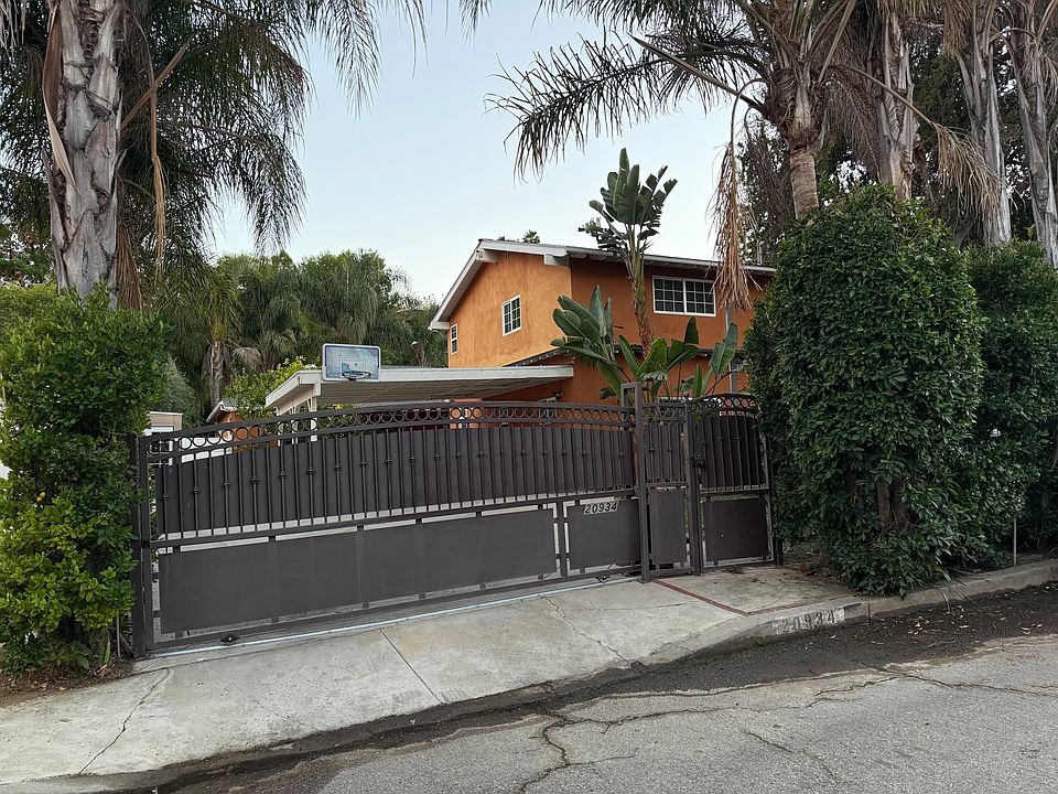 1st image of 20934 De Mina St