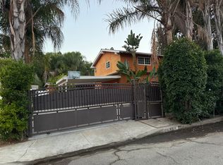 20934 De Mina St, Woodland Hills, CA 91364