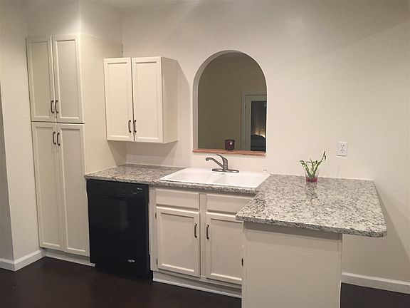4th image of 353 Tirana Ave