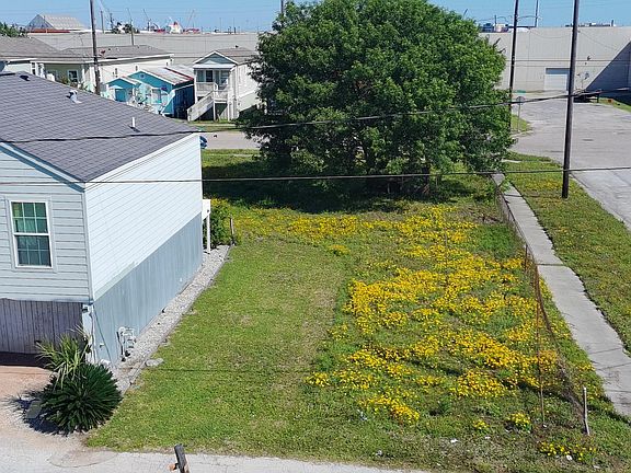 5th image of 4203 Church St