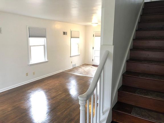 3rd image of 534 McDonald St