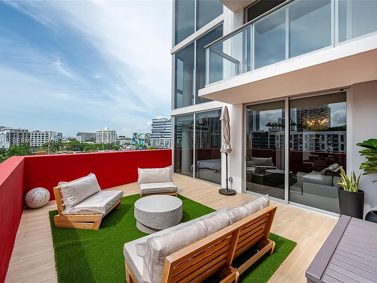 90 NE 32nd 601 Miami #601 — Photo 12