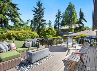 8707 Maple Ln, Edmonds, WA 98026