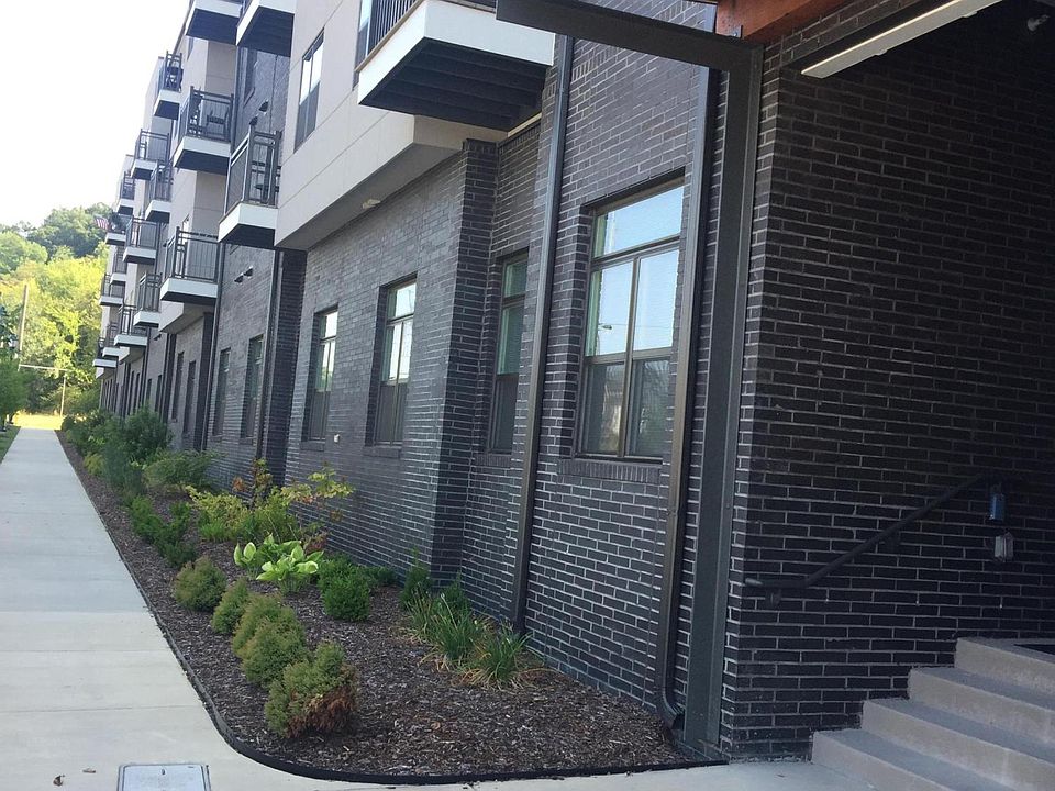 1st image of 782 Riverfront Pkwy APT 206