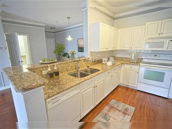 4304 Bayside Village Dr #204 — Photo 5