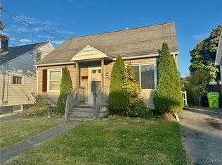304 Wayland Rd, Syracuse, NY 13208