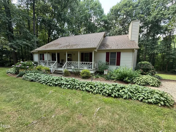 212 Long Needle Dr, Clayton, NC 27520
