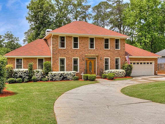 2nd image of 4571 Waterford Drive
