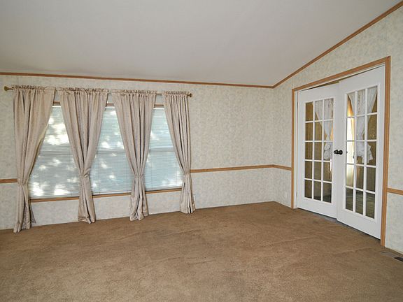2nd image of 735 W Gina Dr