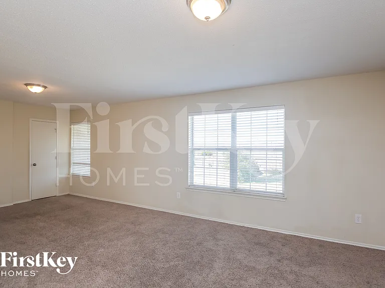 2900 Ocean Dr — Photo 14