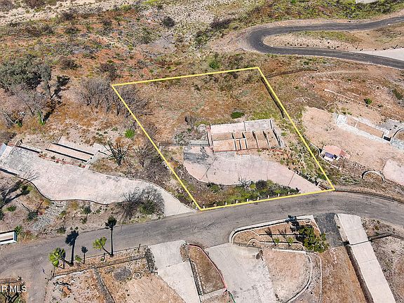3rd image of 22 Santa Cruz Way