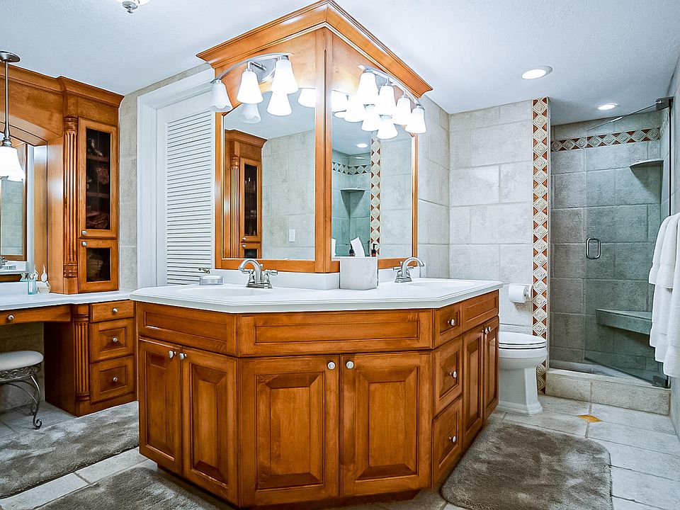 1st image of 3492 NE Causeway Boulevard #401 & 402