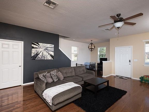 2nd image of 9210 Sienna Moss Ln