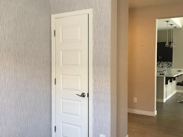 2724 E Bellerive Dr — Photo 18