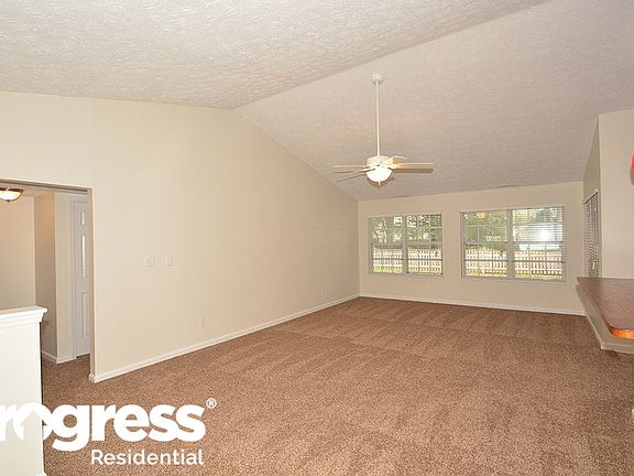 3rd image of 3628 Crickwood Ct