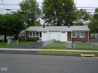 400 Stonybrook Rd, Stratford, CT 06614