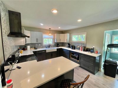 10207 NW Barry Rd, Kansas City, MO, 64153