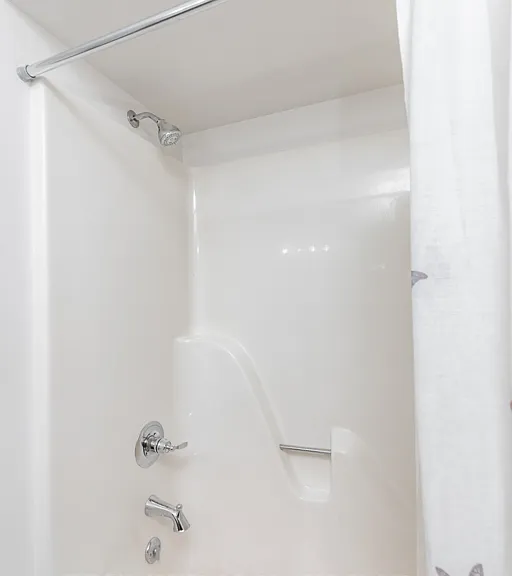 151 E Jones St #C — Photo 15