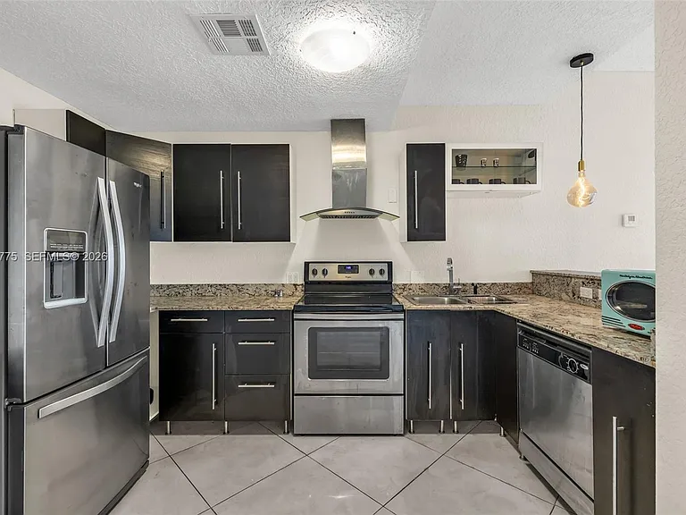 11111 Biscayne Blvd #116 — Photo 12