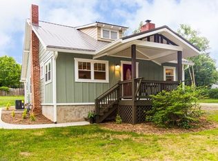 281 School Rd E, Asheville, NC 28803