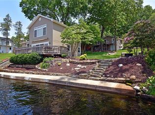 3896 S Turkeyfoot Rd, New Franklin, OH 44319