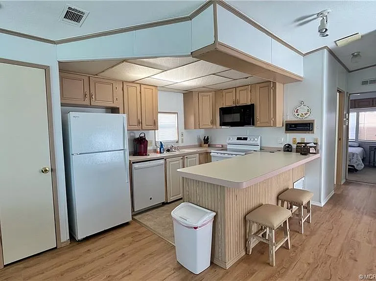 10701 S Ocean Dr #667 — Photo 8