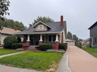 1126 N Minnesota Ave, Hastings, NE 68901