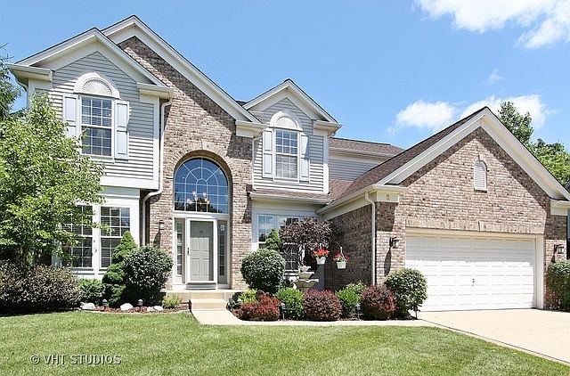 1st image of 2 Rosewood Ct