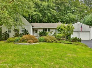 367 Pinebrook Blvd, New Rochelle, NY 10804