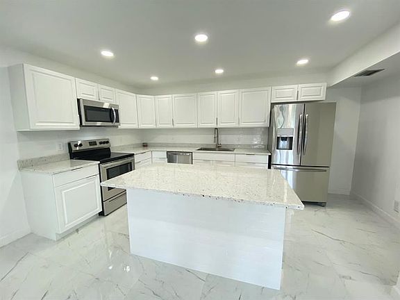 2nd image of 3658 Alder Dr APT D2