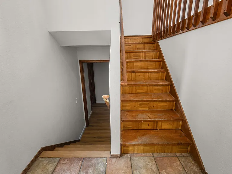 1143 N Ironwood Ct #N — Photo 4
