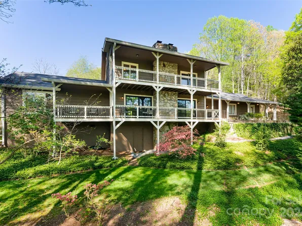 60 Deerhaven Ln, Asheville, NC 28803