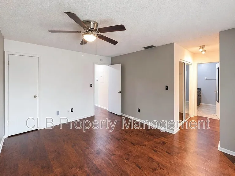 108 Lacosta Ln #523 — Photo 3