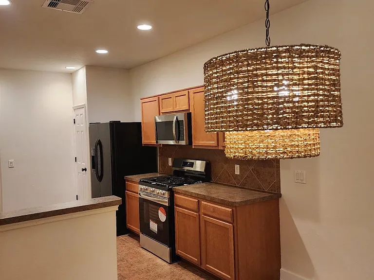 4519 Woodspring Glen Ln — Photo 34