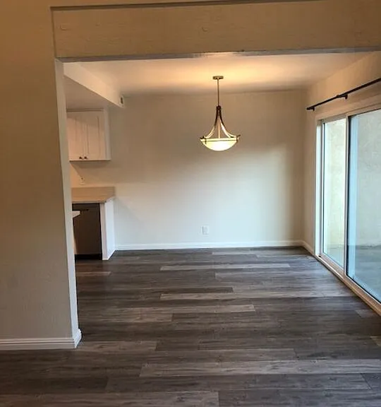 1850 Galway Ln — Photo 8