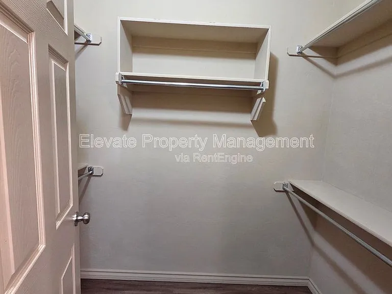 2301 Starwood Way — Photo 10