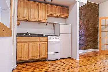 Rented by Metropolitan Property Group