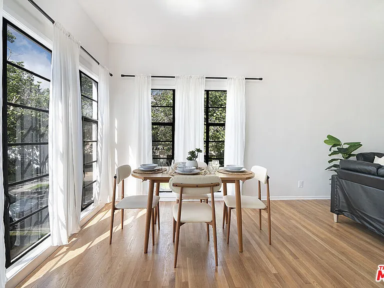 344 S Rexford Dr #4 — Photo 7