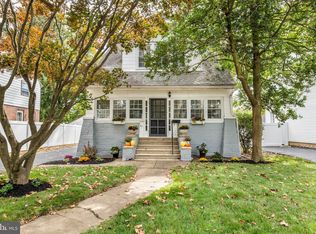 97 S Forest Rd, Springfield, PA 19064