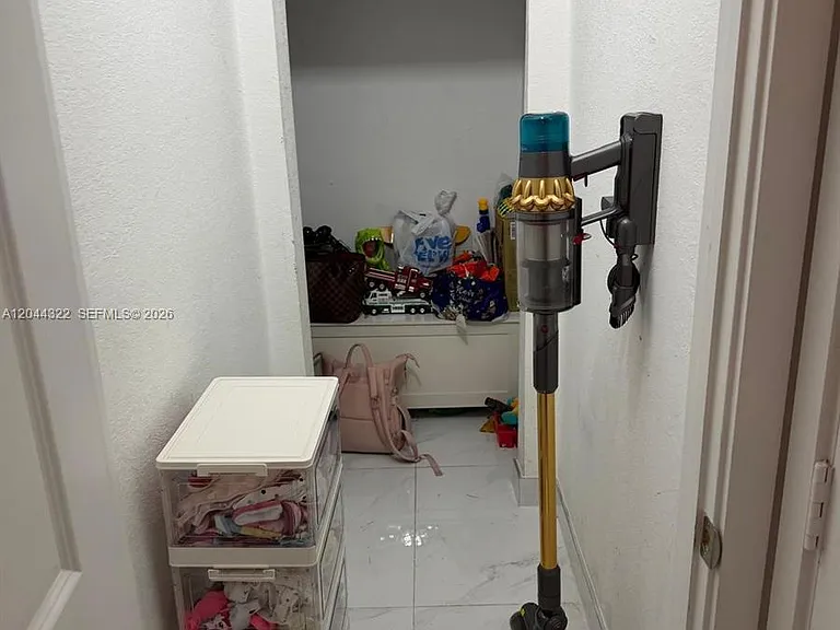 827 SE 18th St #827 — Photo 7