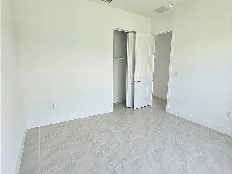 5166 Julienne Rd — Photo 9